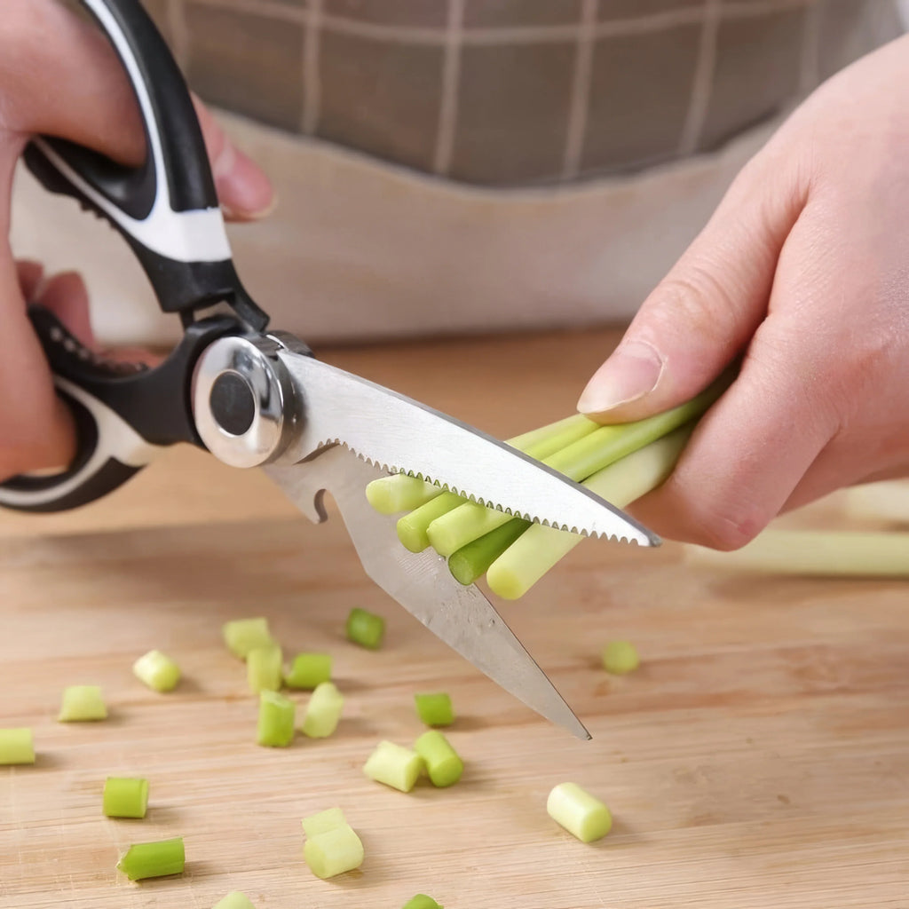 Essential Kitchen Shears