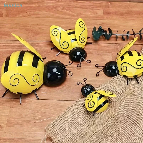 Charming Iron Bee Decor Set