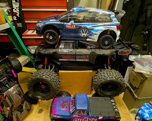 A9b56cf88532149fe83a6e3822830ba774.jpg